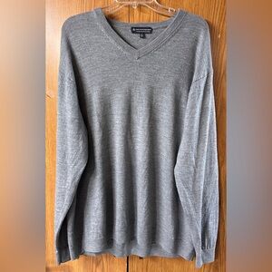 Mens V neck light weight sweater size 3XT